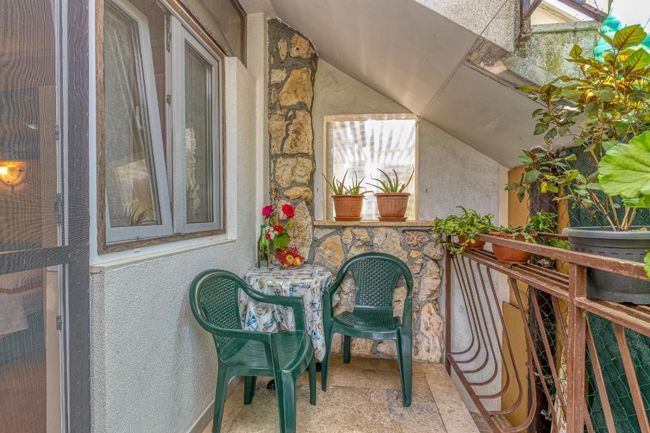 Bastovanovic Apartment
